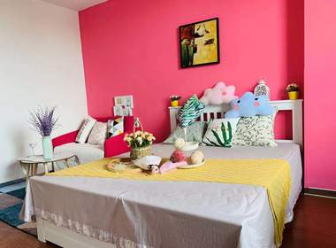 富诺登青年公寓 1室0厅1卫