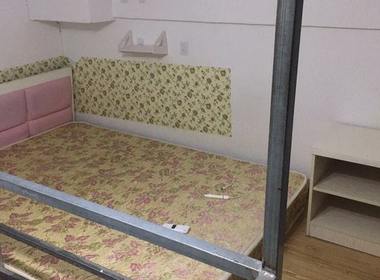 瑞鸿宇公寓 1室0厅1卫