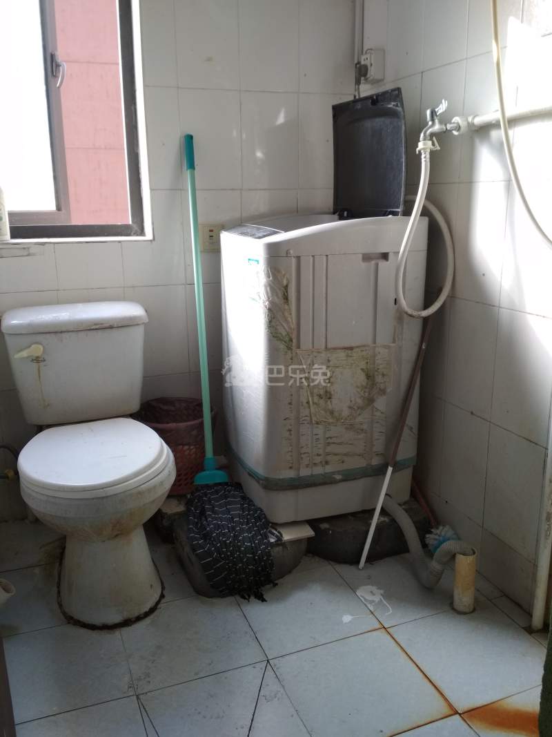 馨汇南苑10075380卫生间图16