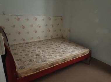 江夏村西头大街25号 