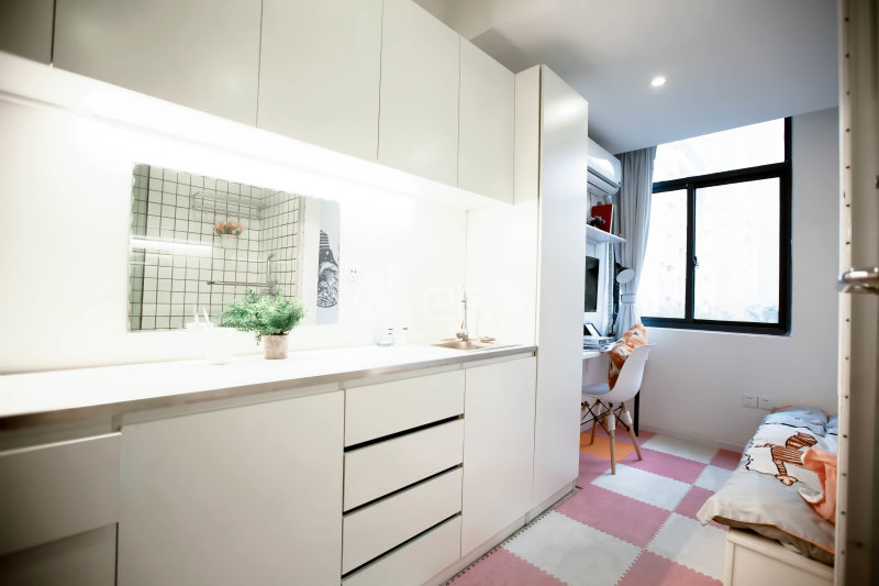 白领易居（中山北店）4137230卧室图1