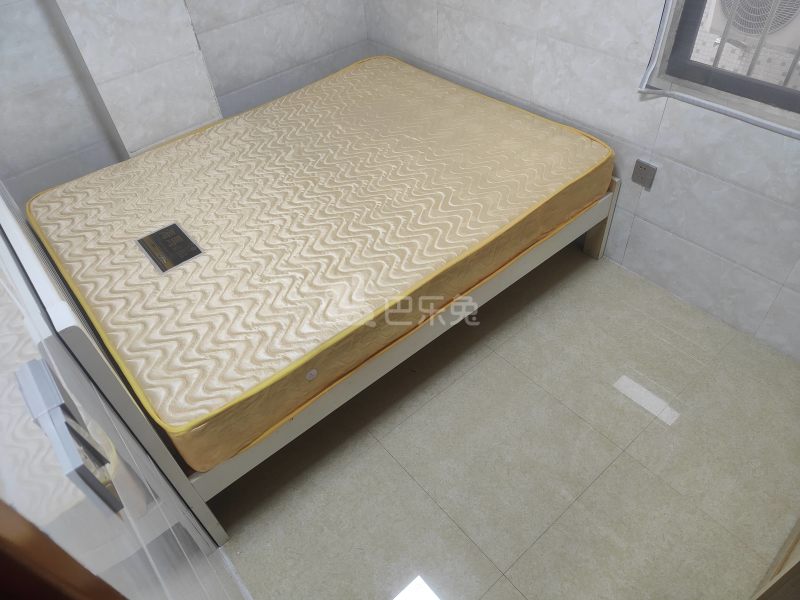 江夏村黄石街江夏北十三巷4号4141977卧室图0