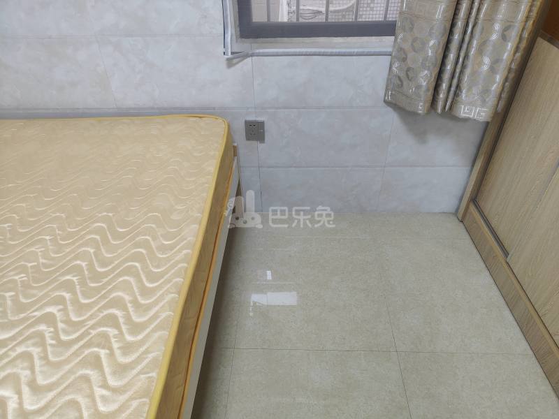 江夏村黄石街江夏北十三巷4号4141977卧室图2