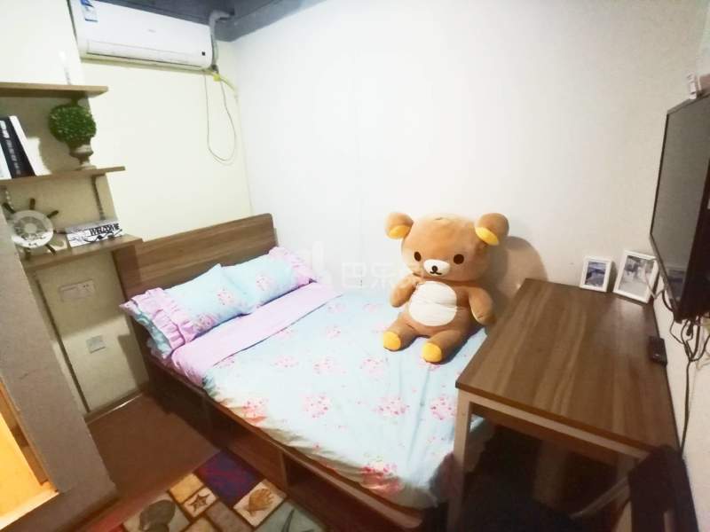 白领易居(戴家巷店)4143403卧室图3