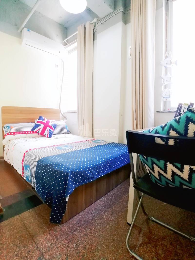 白领易居(戴家巷店)4144544卧室图2