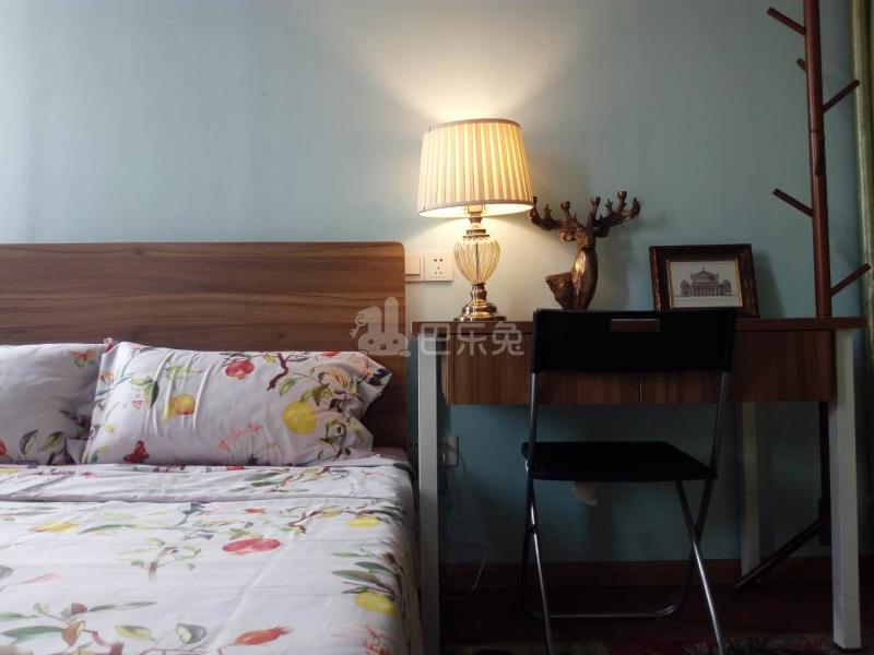 白领易居(戴家巷店)4144638卧室图0