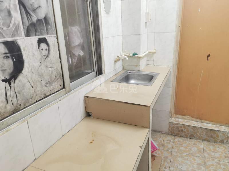 龙诚汇物业（龙洞村龙洞西街积善巷14号）4146784厨房图4