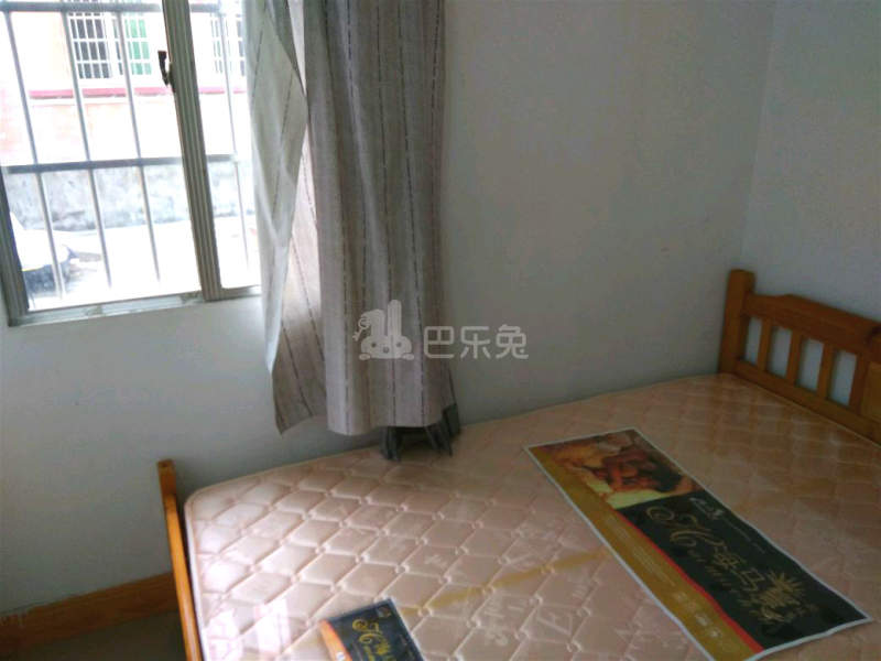 龙诚汇物业（龙洞村龙洞西街珠雅里6巷6）4146875卧室图3