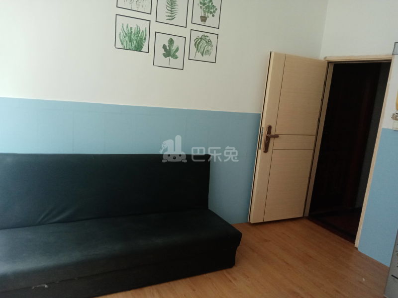 龙诚汇物业（龙洞村龙洞北苑小区五巷2号）4146895客厅图5