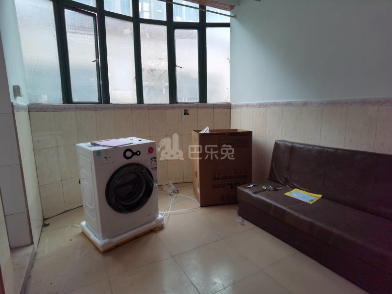 龙诚汇物业（龙洞村龙洞北苑小区五巷2号）4146901客厅图8