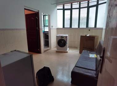 龙诚汇物业（龙洞村龙洞北苑小区五巷2号） 