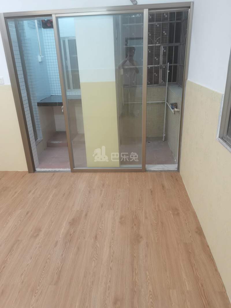 龙诚汇物业（龙洞村龙洞迎龙路龙门1巷4号）4147001客厅图13