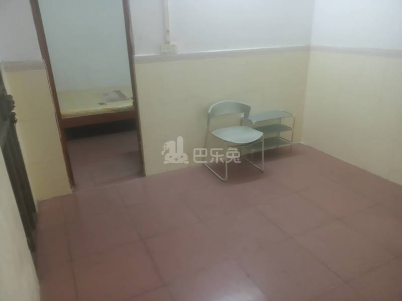 龙诚汇物业（龙洞村龙洞迎龙路龙门1巷4号）4147002客厅图4