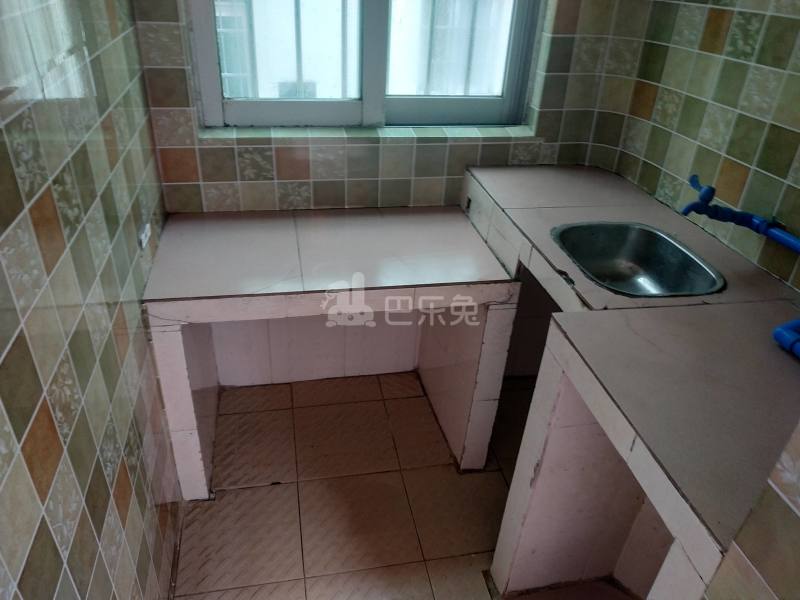 龙诚汇物业（龙洞村龙洞聚贤小区二巷9号）4147202厨房图6