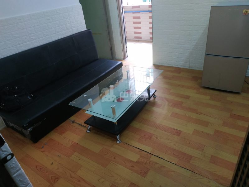 龙诚汇物业（龙洞村龙洞聚贤小区二巷9号）4147202客厅图3