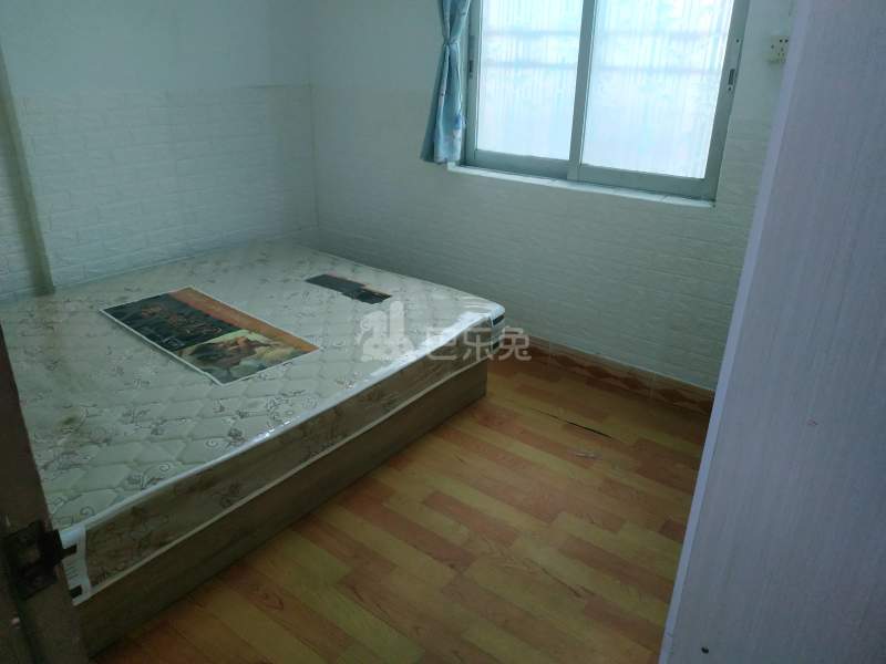 龙诚汇物业（龙洞村龙洞聚贤小区二巷9号）4147202卧室图0