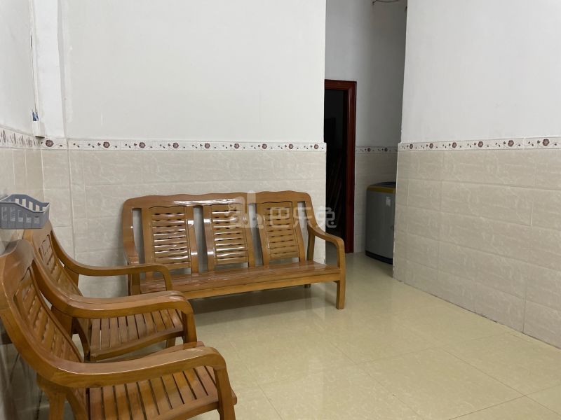 龙诚汇物业（龙洞村龙洞山庄大街6号）4147456客厅图5