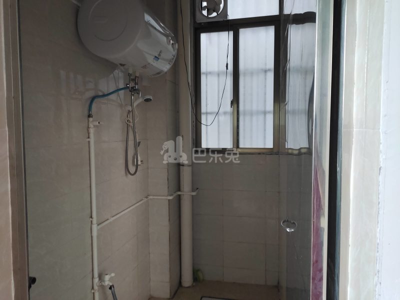 龙诚汇物业（龙洞村龙洞山庄大街6号）4147458卫生间图6