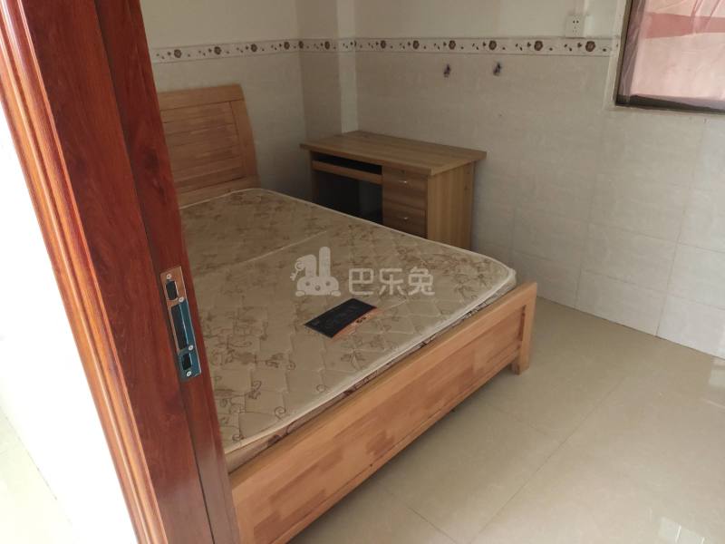 龙诚汇物业（龙洞村龙洞山庄大街6号）4147458卧室图2