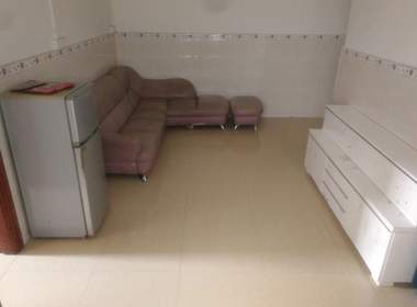 龙诚汇物业（龙洞村龙洞山庄大街6号） 