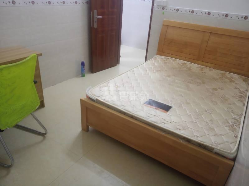 龙诚汇物业（龙洞村龙洞山庄大街6号）4147460卧室图4