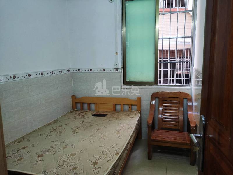 龙诚汇物业（龙洞村龙洞山庄大街6号）4147476卧室图0