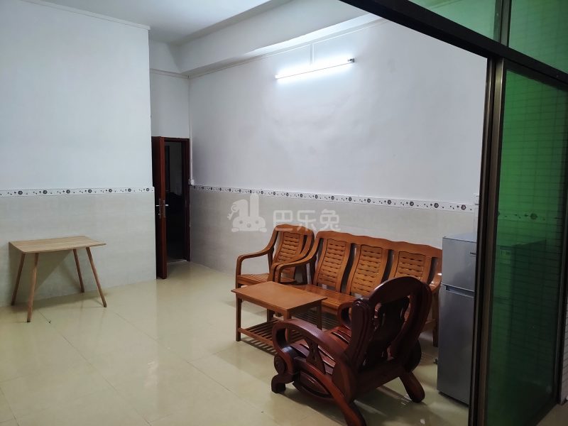 龙诚汇物业（龙洞村龙洞山庄大街6号）4147476客厅图8