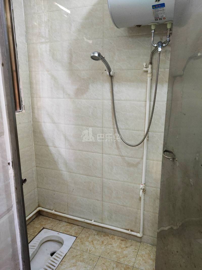 龙诚汇物业（龙洞村龙洞山庄大街6号）4147476卫生间图11