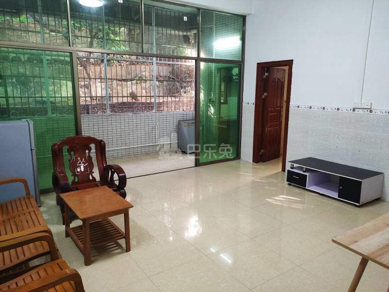 龙诚汇物业（龙洞村龙洞山庄大街6号）4147476客厅图6