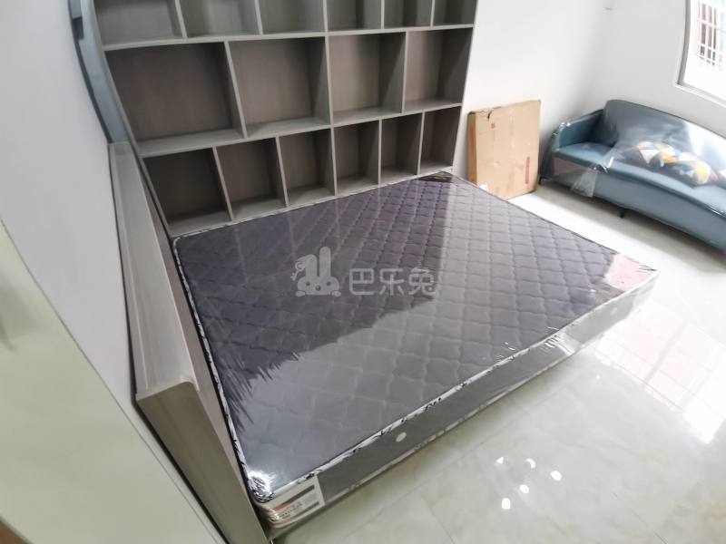 龙诚汇物业（龙洞村龙洞西街宝华里1号）4148073卧室图0