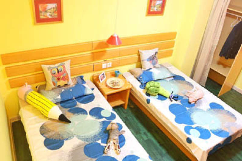 逗号公寓（杭州东新路店）4209042周边环境图3