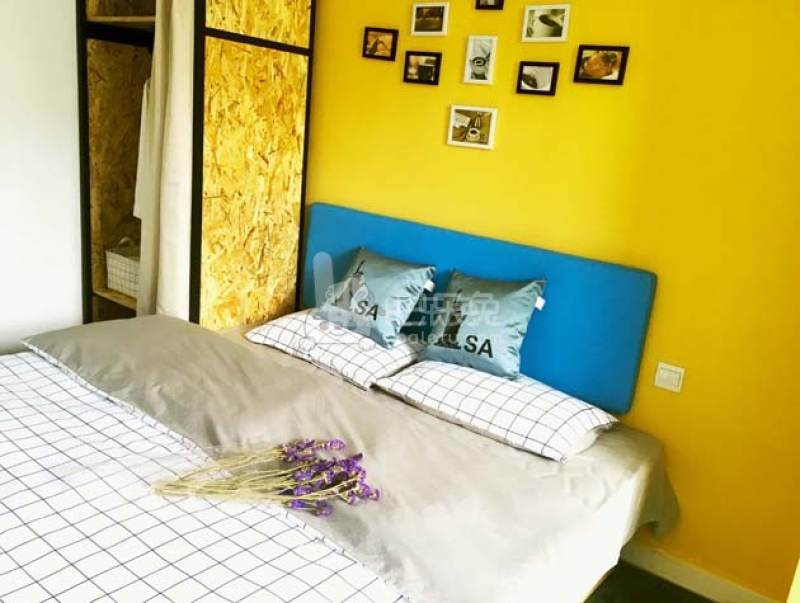 逗号公寓（广州花都建设路店）4209102卧室图1