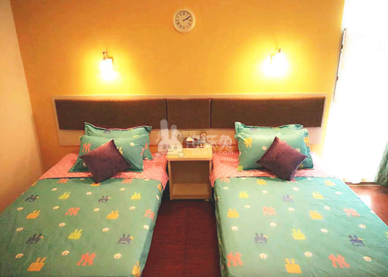 逗号公寓（广州番禺平康路店）4209107卧室图0