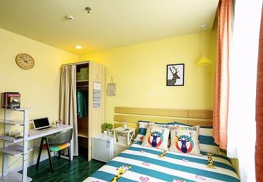 青巢公寓（广州番禺市桥步行街店） 1室0厅1卫