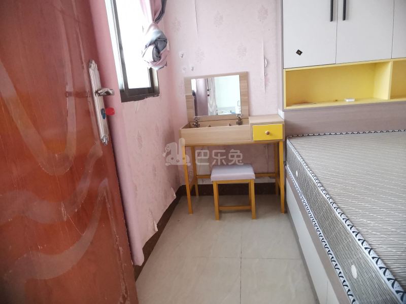 礼村维新街三巷6号4214898卧室图1