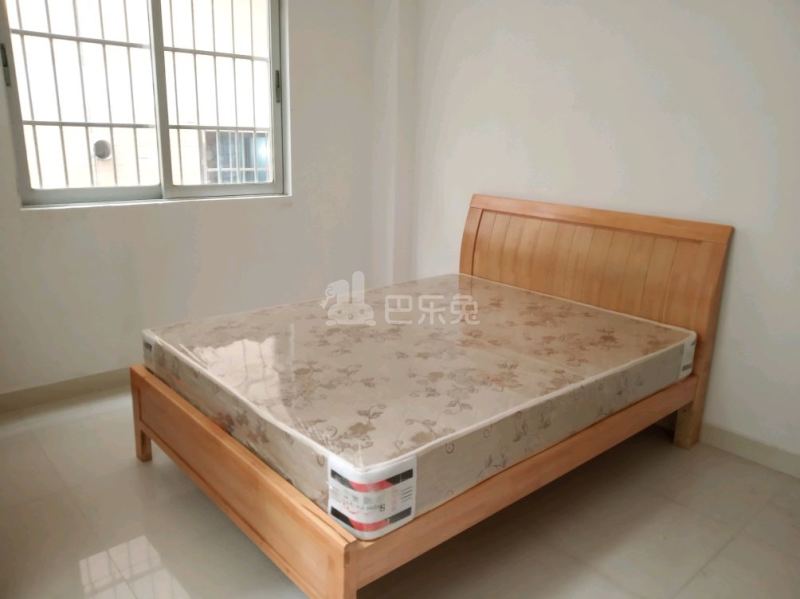 龙诚汇物业（龙洞村龙洞山庄大街6号）4218167卧室图0