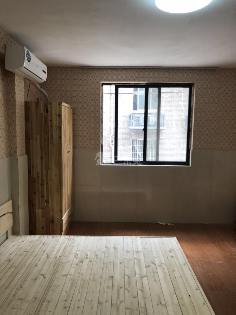 栗子公寓（小龙驹店）4225111卧室图1