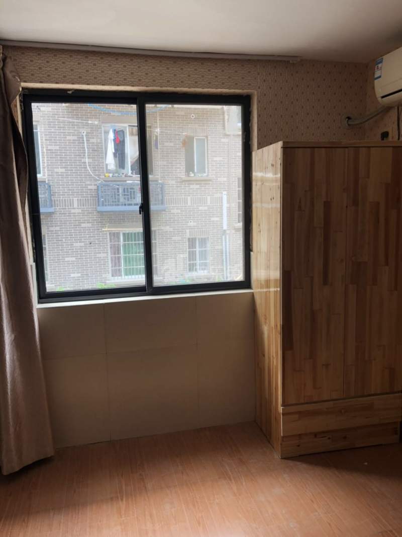 栗子公寓（小龙驹店）4225111卧室图0