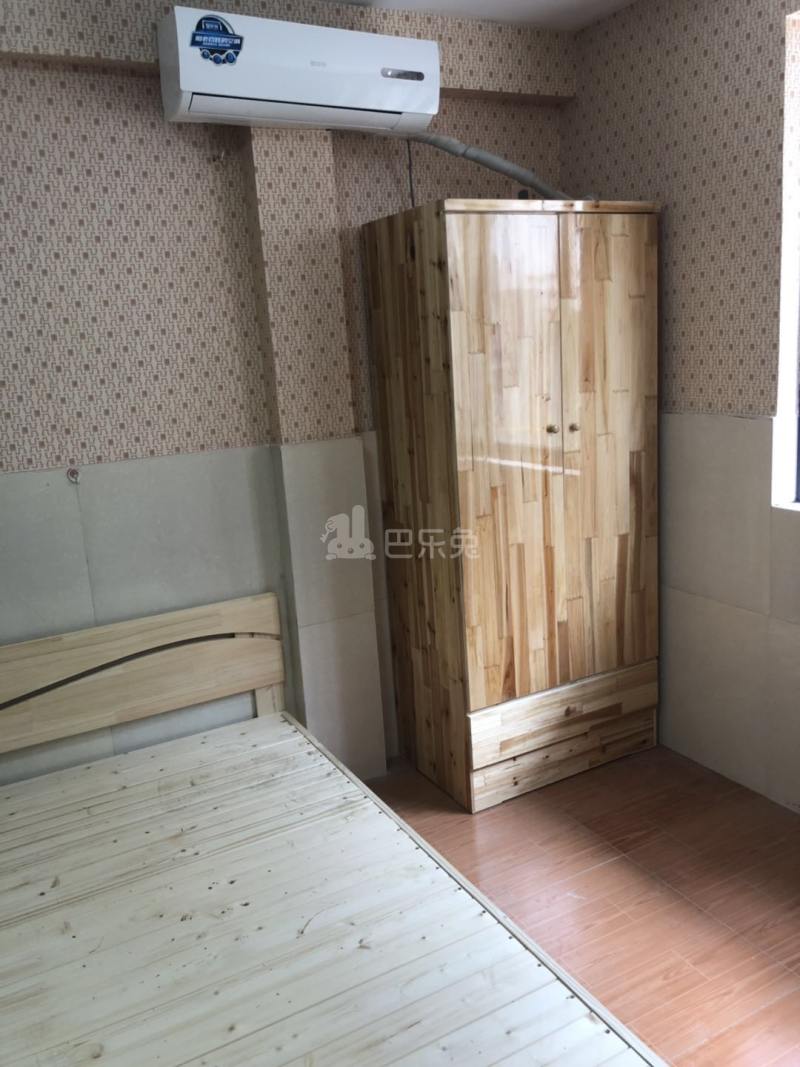 栗子公寓（小龙驹店）4225111卧室图3