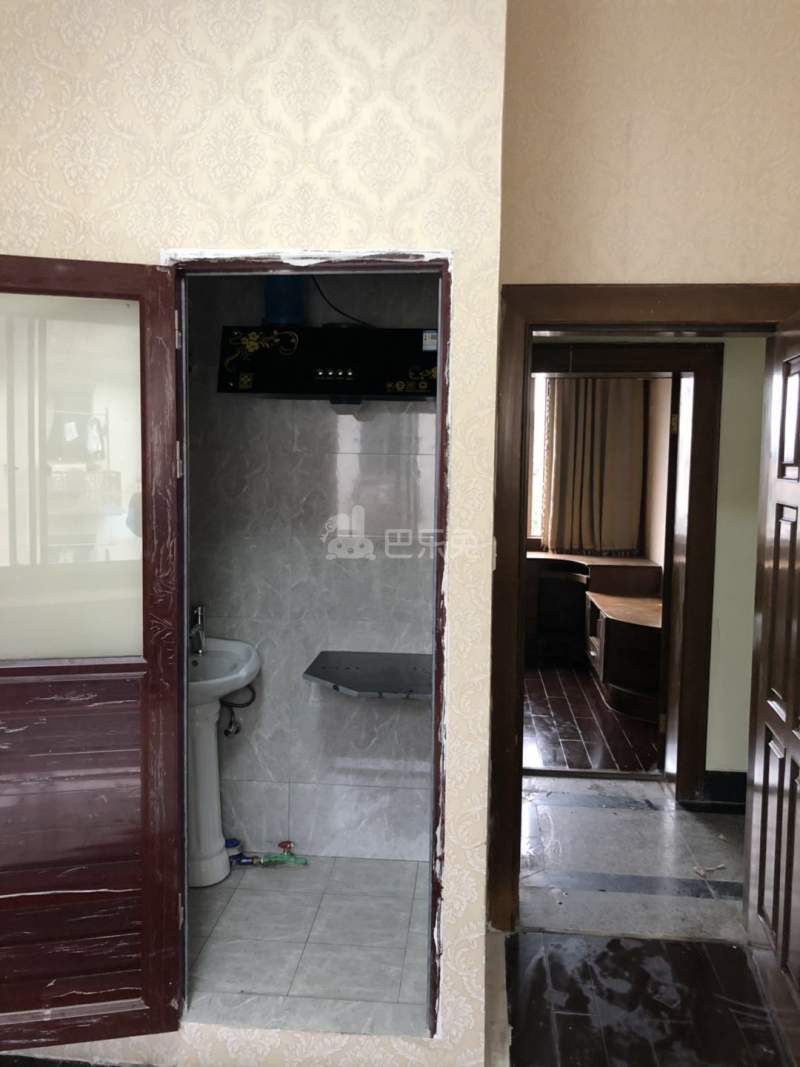 栗子公寓（大龙坞店）4225166卫生间图5