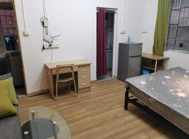 听雨公寓（棠下接源大街30号） 1室0厅1卫