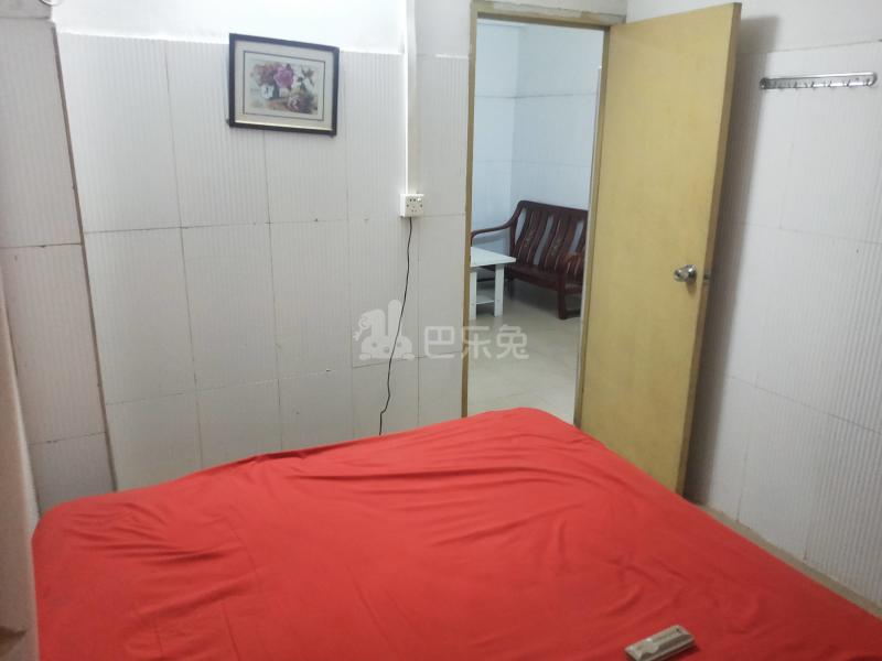 黄村东明里马路边4号4233100卧室图3