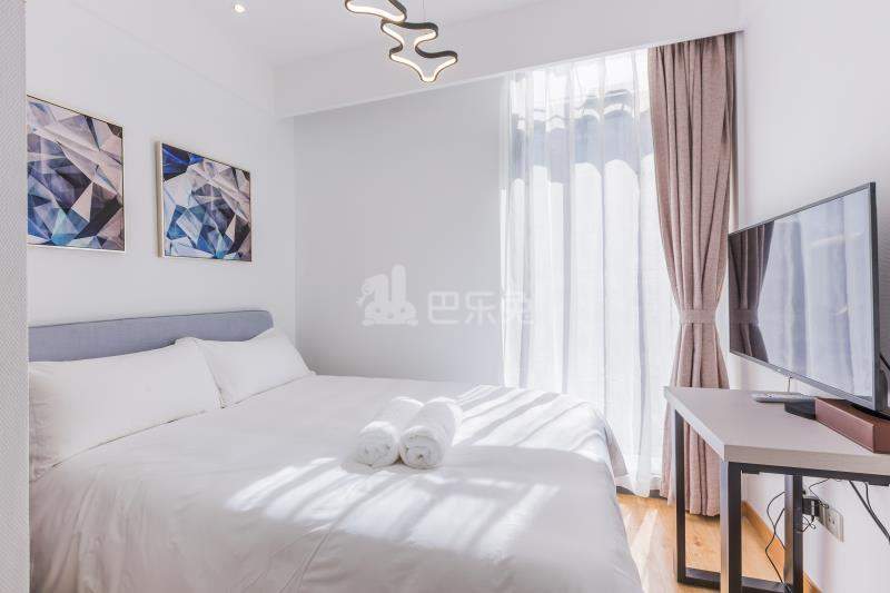 优屋美宿（火车东站天城路店）4245983卧室图1