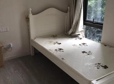 广迪公寓 1室0厅1卫