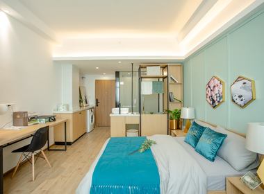 金地草莓悉呈国际社区1店 1室1厅1卫