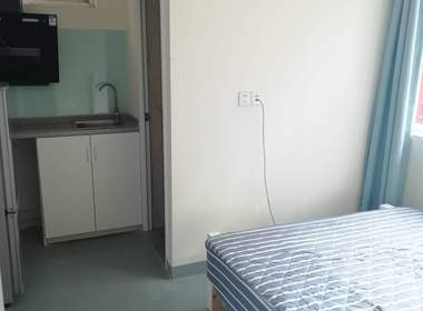 伊家公寓（良运店） 1室0厅1卫