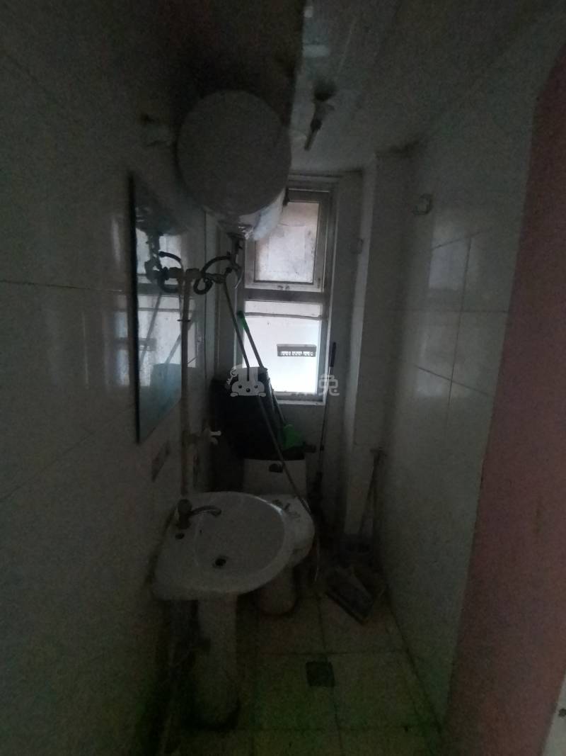 邻里苑4283483卫生间图4