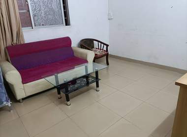 龙洞村龙洞西街华光8巷1号 