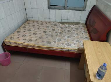 馨园公寓（江夏村庙四巷16号） 1室0厅1卫