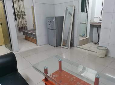 珠村中东上街二巷12号 